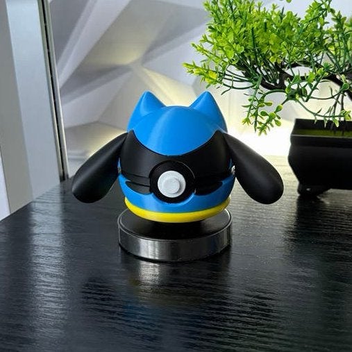 Riolu Pokeball, Ophalen of Verzenden, Zo goed als nieuw