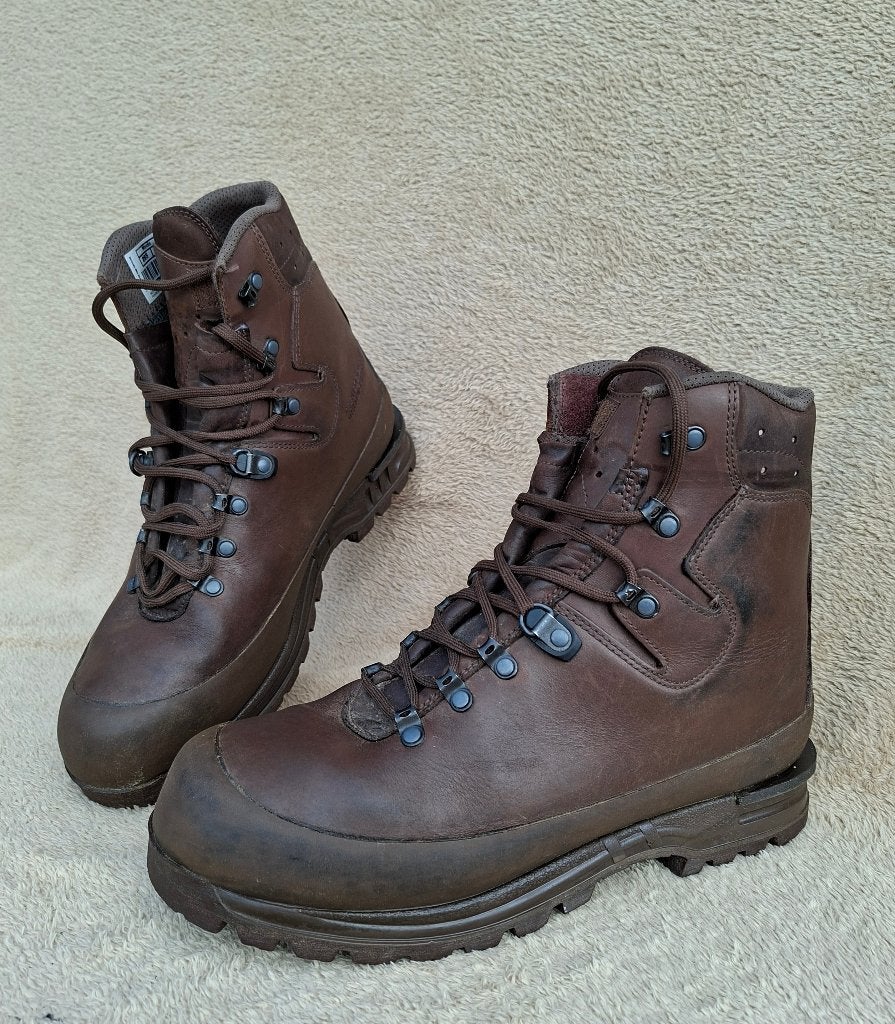 Haix Mondo Berg, maat 44,5. Bergschoenen. Cat C, Ophalen of Verzenden, Gebruikt, Schoenen
