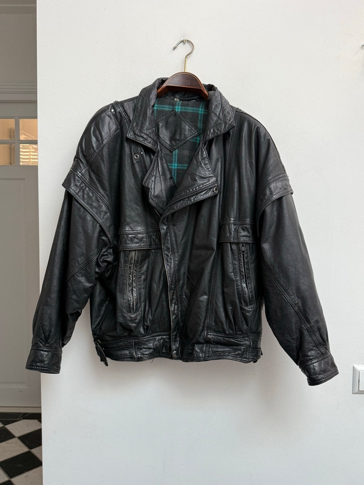 Vintage 80s Zwart Leren Bomberjack - Maat 50 (L), Ophalen of Verzenden, Gedragen, Maat 52/54 (L), Zwart