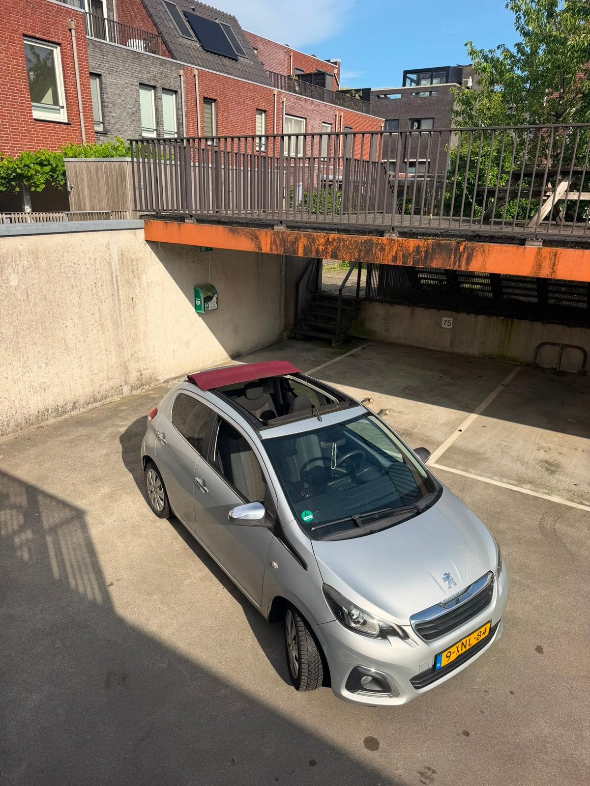 Peugeot 108 cabrio, Auto's, Voorwielaandrijving, 31 €/maand, 4 stoelen, Origineel Nederlands