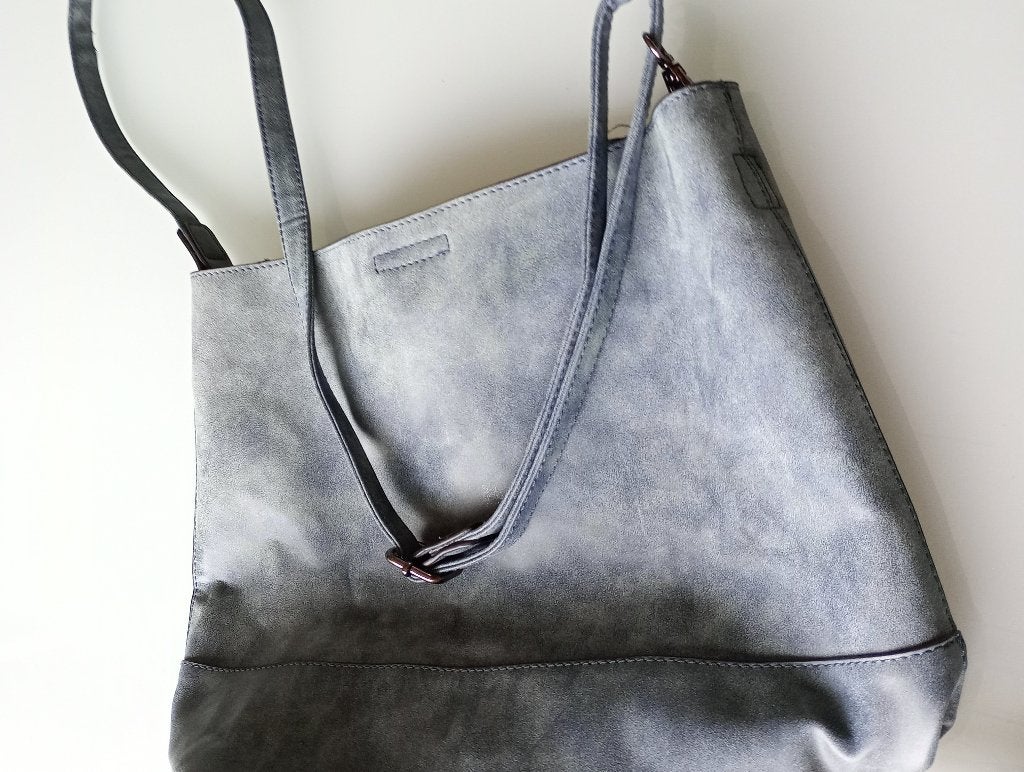 tas nieuw  suedinelook, Ophalen of Verzenden, Nieuw, Geel, Schoudertasje