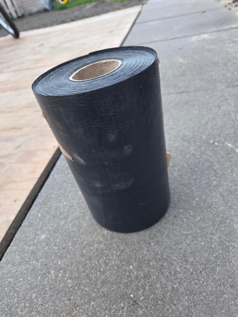 Zwarte folie rol - Waterdichte afdekfolie, Minder dan 4 cm, Ophalen of Verzenden, Zo goed als nieuw, 15 m² of meer