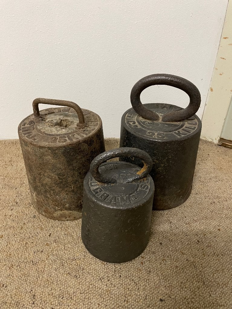 Set antieke gietijzeren krukgewichten (25 kg + 10 kg), Ophalen