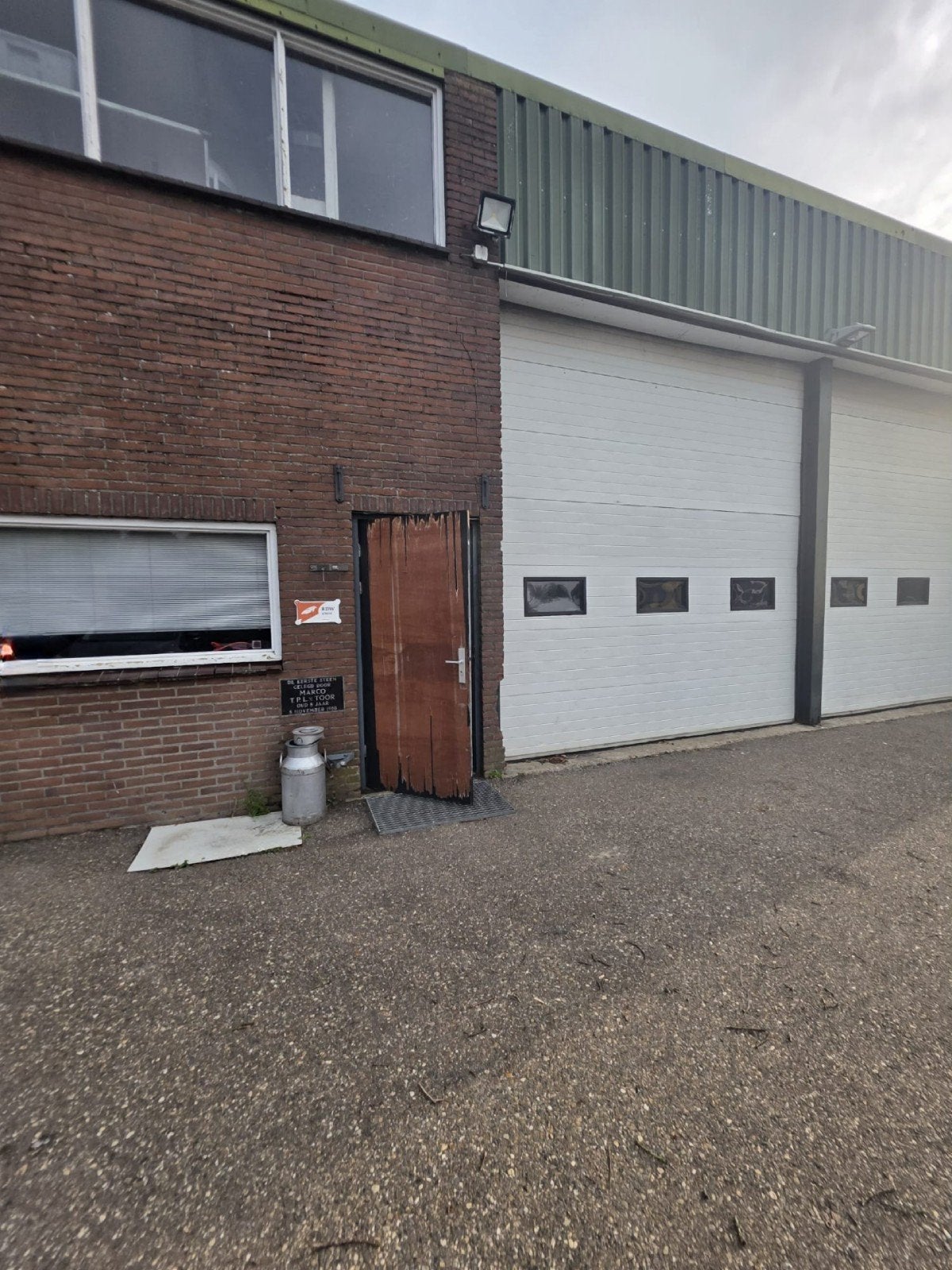 Loods / kantoor ruimte te huur