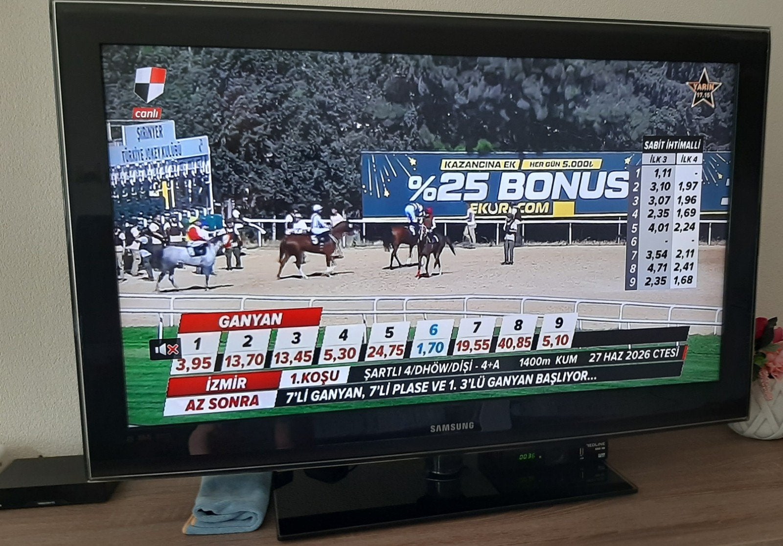 Tv samsung het werkt alleen poot is kapot, Ophalen, Gebruikt, 50 Hz, Samsung