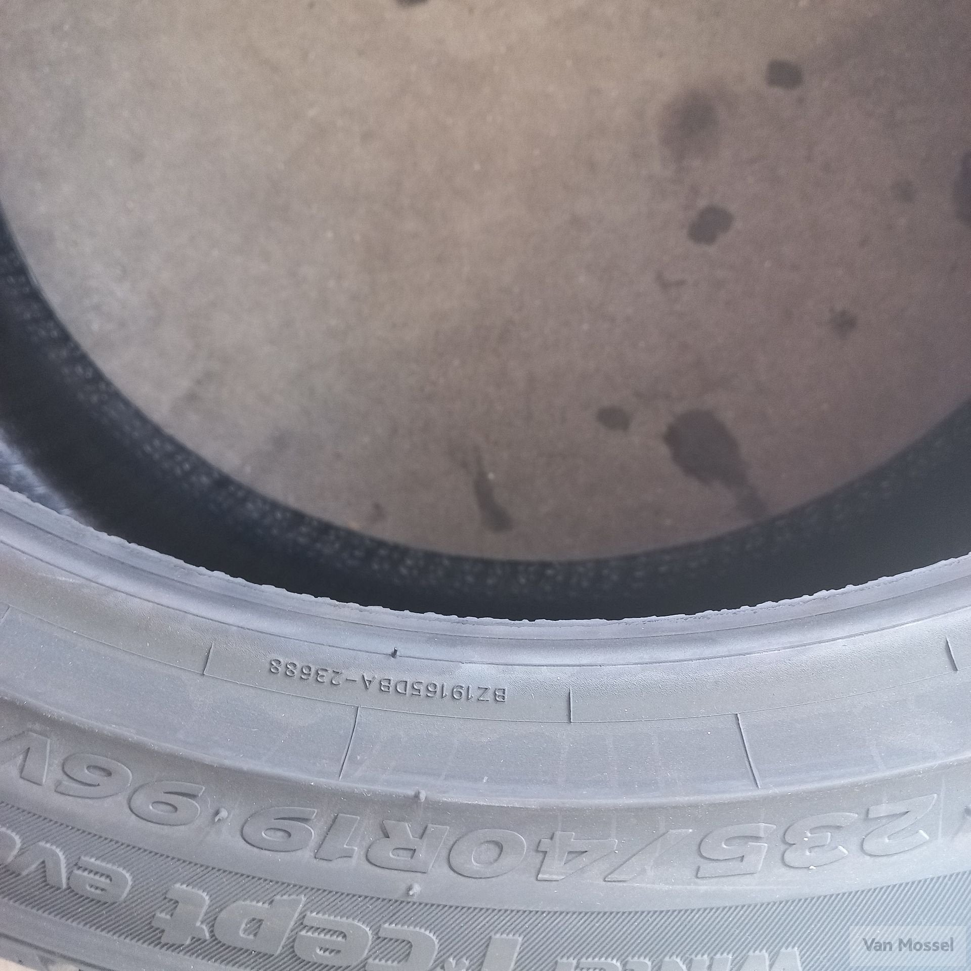 Hankook Winter I Cept EVO 3 235/40/R19 96V, 19 inch, Gebruikt, -, -