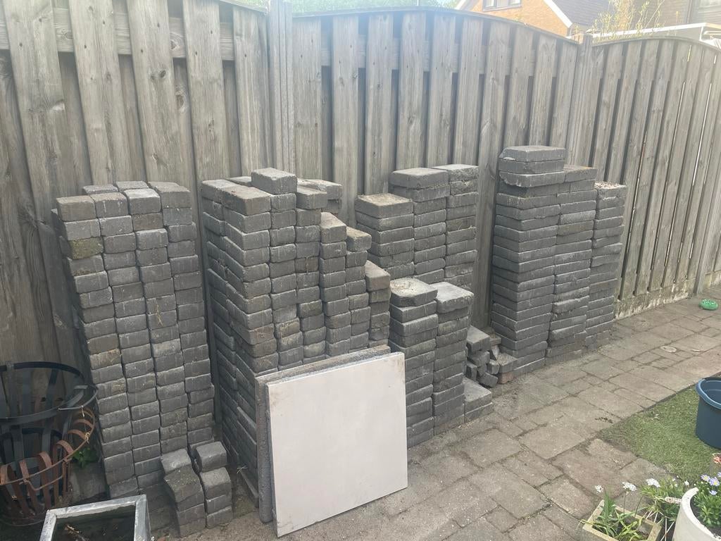 Tuintegels gratis af te halen, Tuin en Terras, Tegels en Klinkers, Ophalen, Gebruikt, 10 m² of meer, Beton