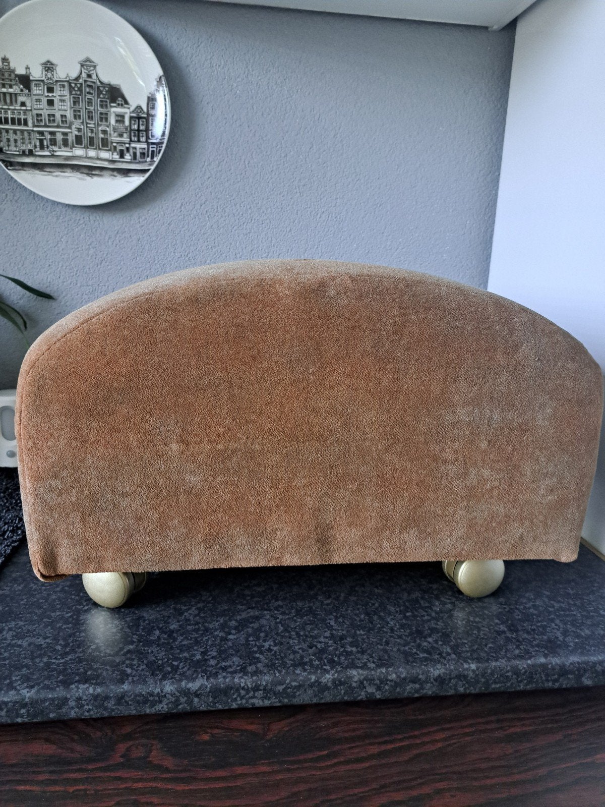 voetenbankje met wieltjes  bieden vanaf €5,=, Ophalen, Minder dan 50 cm, Gebruikt, Minder dan 50 cm