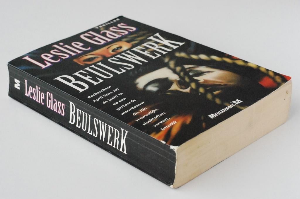 Beulswerk - Leslie Glass (1996), Verzenden, Zo goed als nieuw