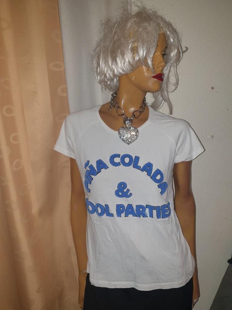 Nikkie shirt 38 'Pina Colada & Pool Parties' opdruk, Kleding | Dames, T-shirts, Maat 38/40 (M), Wit, Ophalen of Verzenden, Zo goed als nieuw