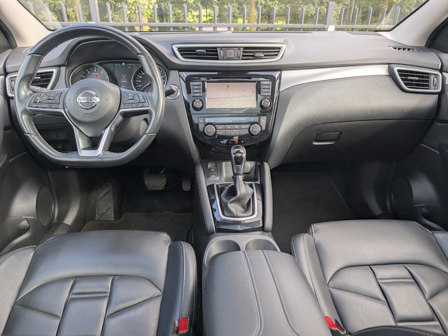 Nissan QASHQAI 1.3 160PK Tekna | Pano | Camera | Navi | PDC, Euro 5, Gebruikt, 4 cilinders, 160 pk