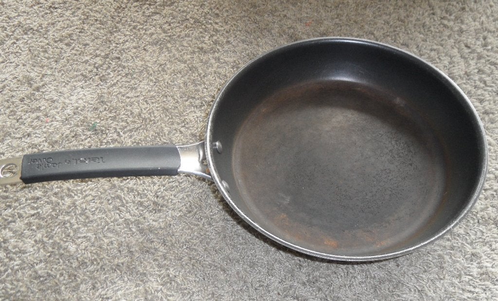 In redelijke staat: koekenpan van TEFAL by Jamie Oliver, Huis en Inrichting, Keuken | Potten en Pannen, Koekenpan, Gebruikt, Gietijzer