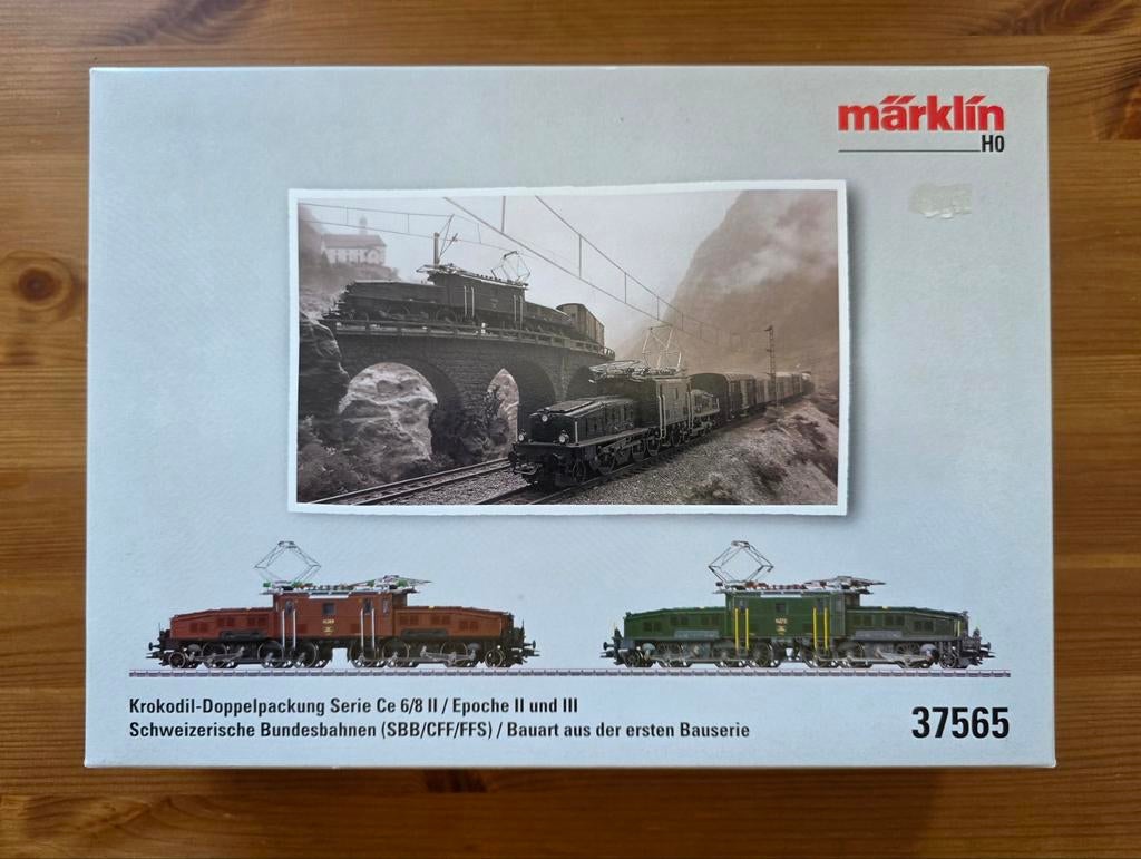 Märklin 37565 Zwitserse Krokodil, Hobby en Vrije tijd, Modeltreinen | H0, Ophalen, Wisselstroom, Locomotief, Zo goed als nieuw