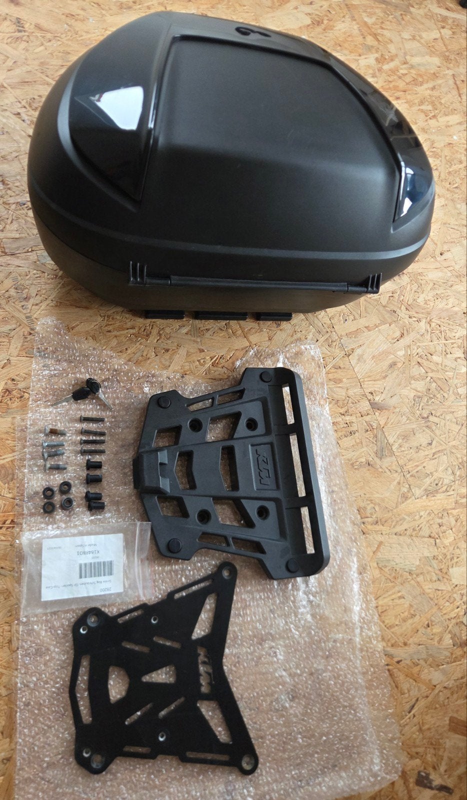 Topkoffer KTM incl. montageplaat & KTM rek tbv bagagedrager, Motoren, Ophalen of Verzenden, Gebruikt