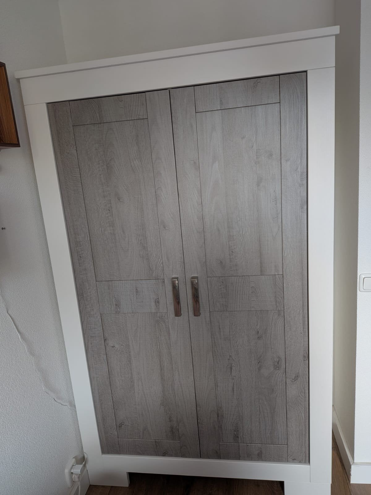 Babykamer: kast, commode en wandplank, Ophalen, 100 tot 150 cm, Modern, 150 tot 200 cm
