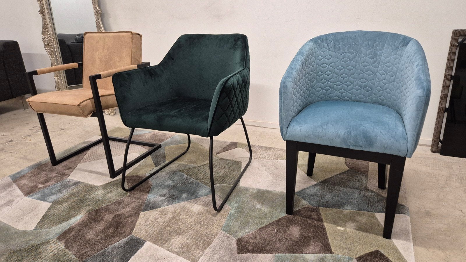 Losse set nieuwe design stoelen 6 stuks direct beschikbaar!, Huis en Inrichting, Stoelen, Overige materialen, Overige kleuren