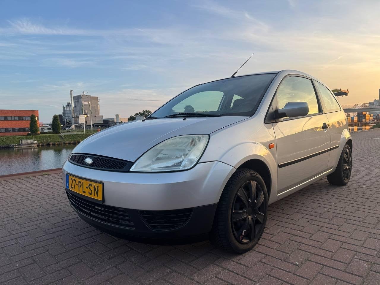 Ford Fiesta 1.3 Style /St.bkr/Airbag/NAP/Nieuwe APK, Auto's, 1299 cc, Stof, Airbags, 4 cilinders