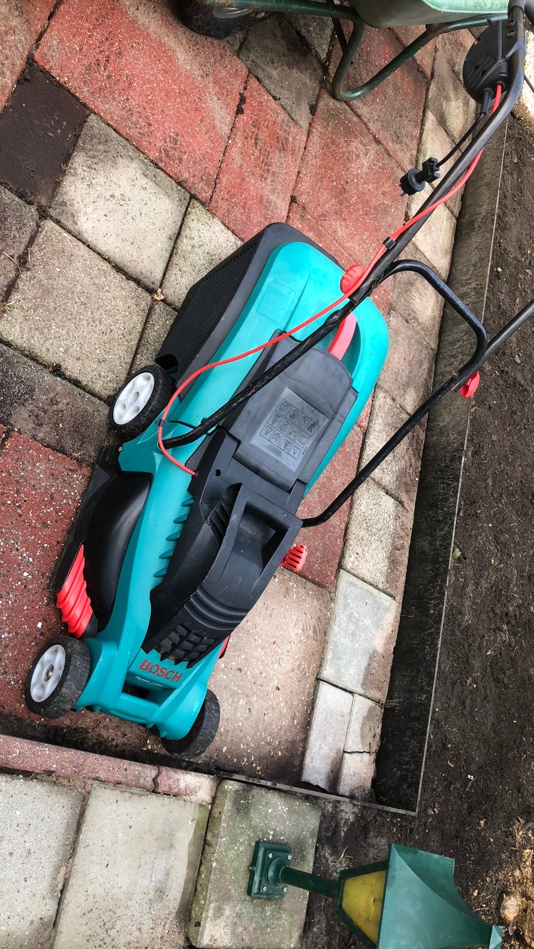 Bosch grasmaaier Rotak1700, Ophalen, Cirkelmaaier, Gebruikt, Elektrische grasmaaier