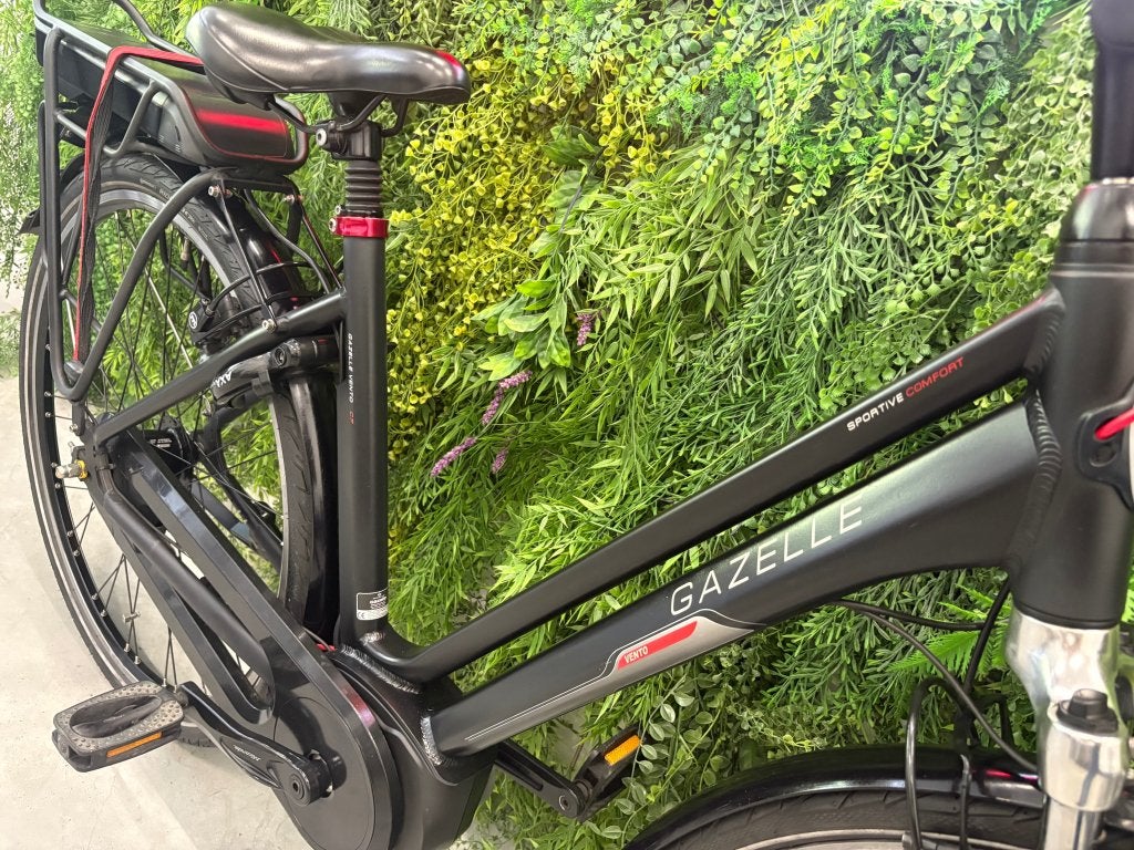 Gazelle Vento C7 | Bosch Active Line | 400Wh | Nexus 7, Fietsen en Brommers, Wilhelminaweg 8, 6951 BP Dieren (NL), Info@gazelle.nl