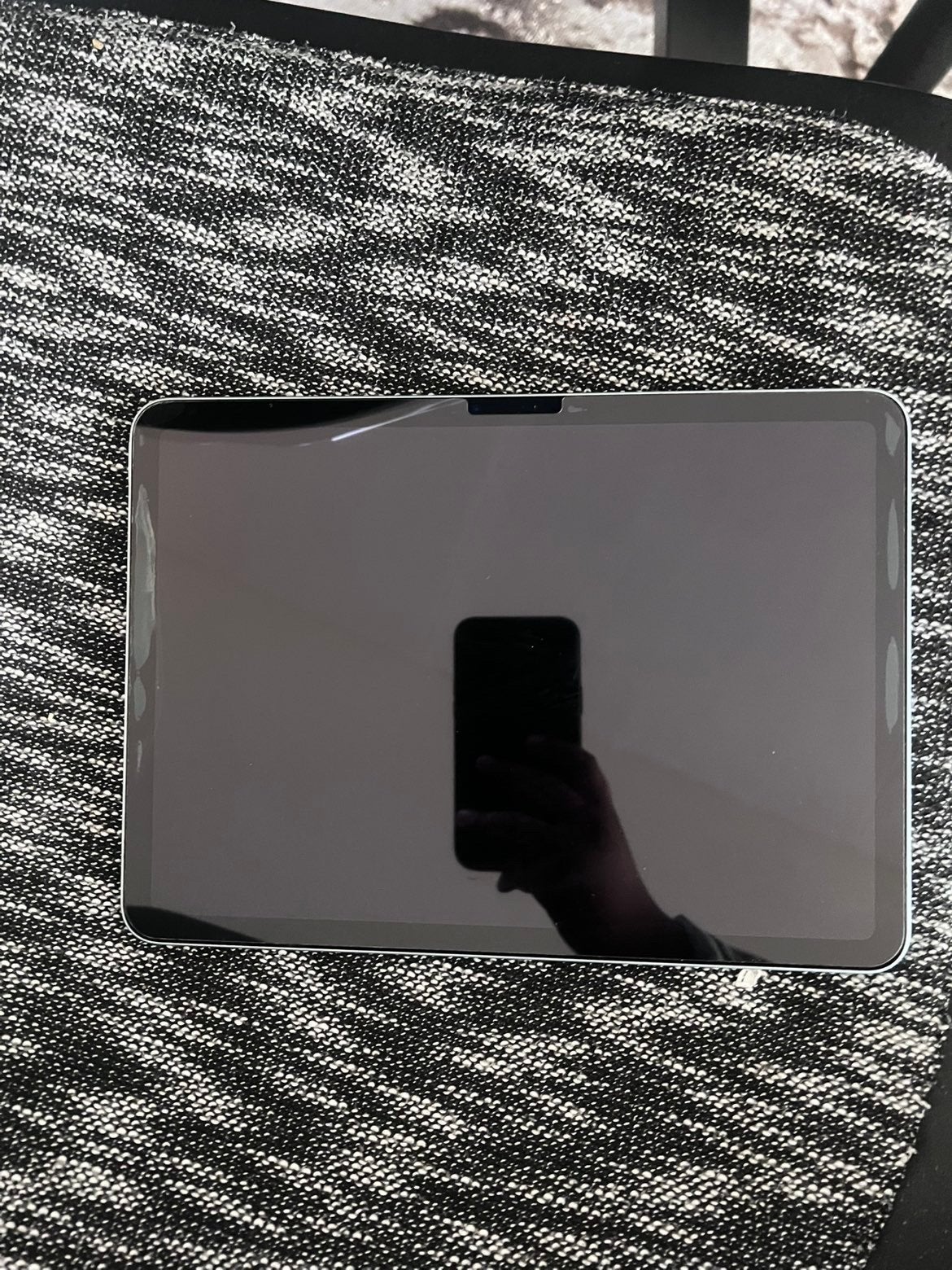 Foto 2 van Apple iPad Air m3 11 inch -Zo goed als nieuw
