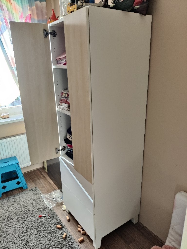 Kledingkast, Ophalen, 50 tot 70 cm, 105 cm of meer, Zo goed als nieuw