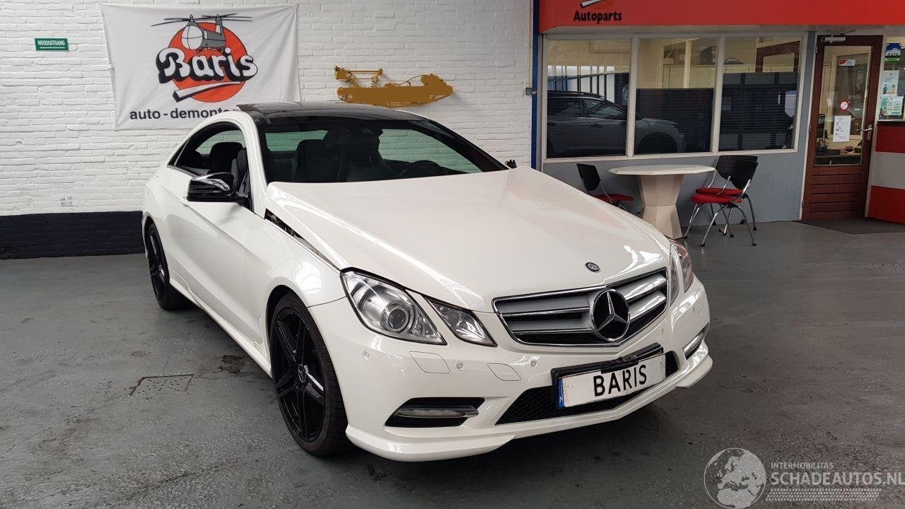 Mercedes-Benz E-Klasse E-350 CDI BLUEEFFICIENCY AUT 3.0 V6 2, Automaat, Mercedes-Benz, Diesel, Coupé