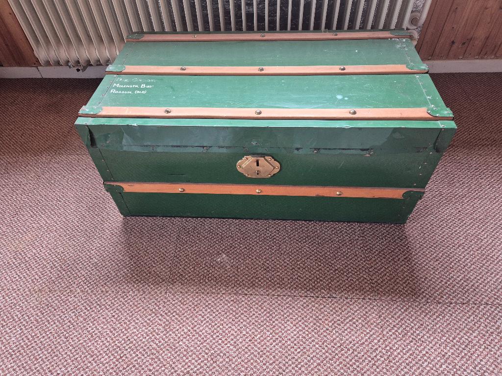 Mooie vintage antieke hutkoffer, Antiek en Kunst, Antiek | Woonaccessoires, Ophalen
