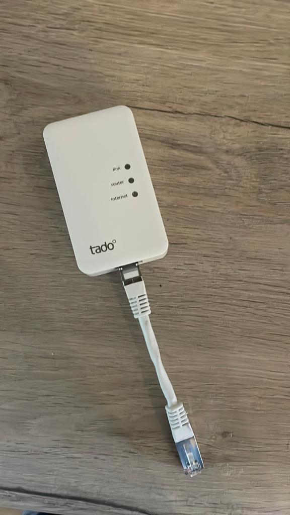Tado internetbridge v3, Doe-het-zelf en Verbouw, Verwarming en Radiatoren, Minder dan 30 cm, Overige typen, Minder dan 60 cm, Ophalen of Verzenden