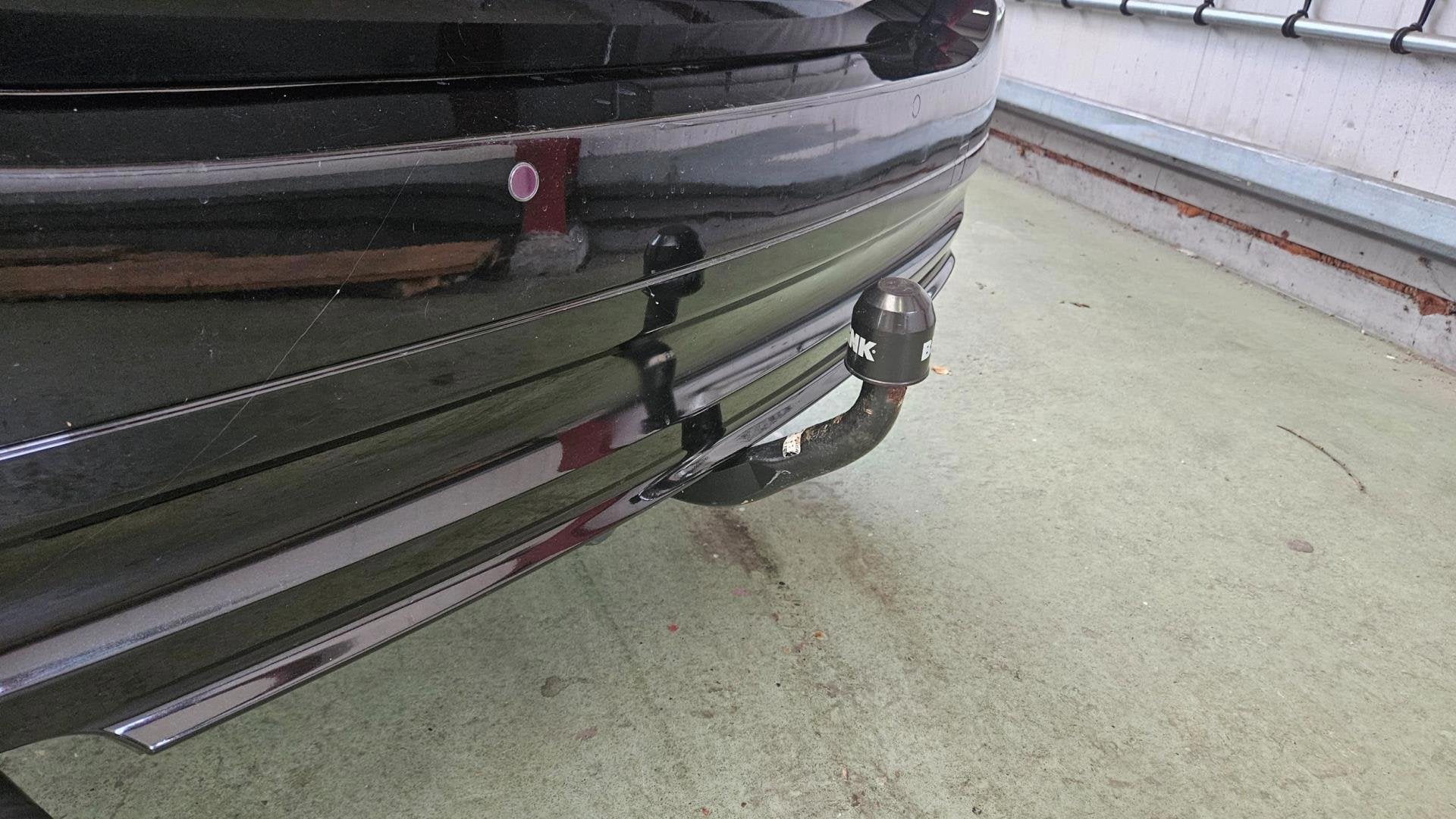 BMW 3-serie Touring 318i Business Line Pdc/Cruise/Clima/Trek, Auto's, Parkeersensor, Achterwielaandrijving, Zwart, Origineel Nederlands