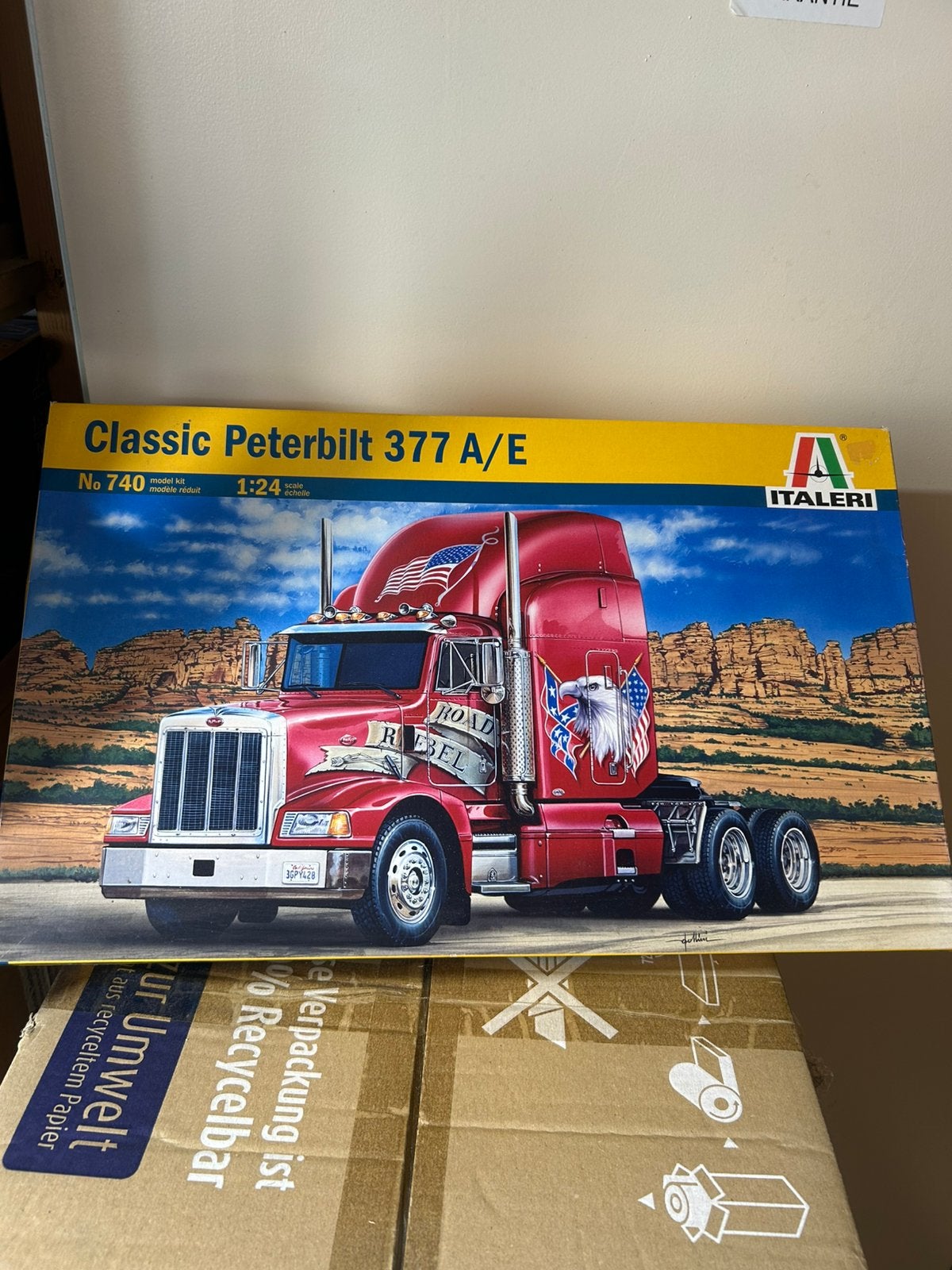 Italeri 740 classic peterbilt 377 a/e, Italeri, Groter dan 1:32, Nieuw, Ophalen of Verzenden