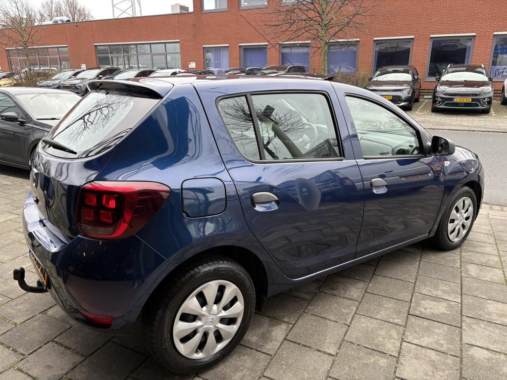 Dacia Sandero 0.9 TCe Laureate/led-airco- trekhaak-2017, Euro 6, Blauw, Handgeschakeld, 19 km/l