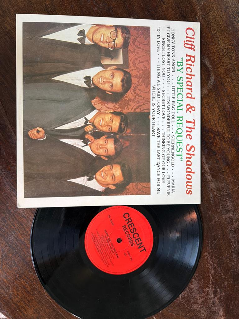 Zeldzame 10" LP Cliff Richard & The Shadows - By Special Req, Gebruikt, 10 inch, Ophalen of Verzenden, Voor 1960
