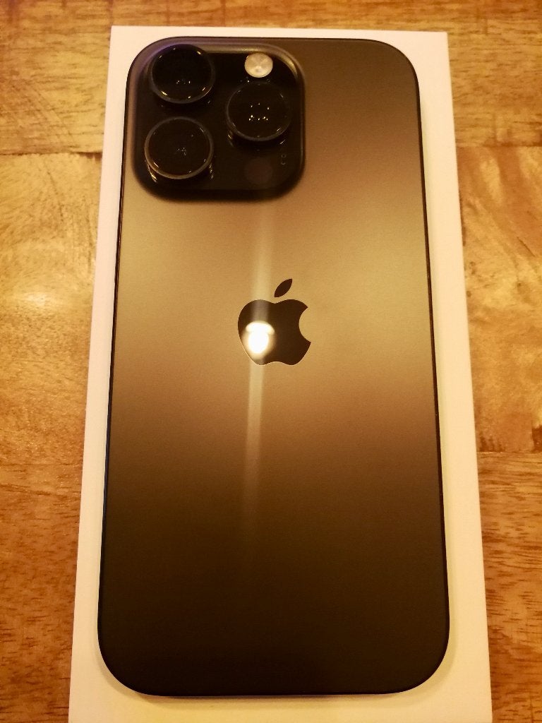 iPhone 16 Pro 128GB Black Titanium – Krasvrij – 89% Batterij, Telecommunicatie, IPhone 16 Pro, 89 %, Zwart, Ophalen of Verzenden