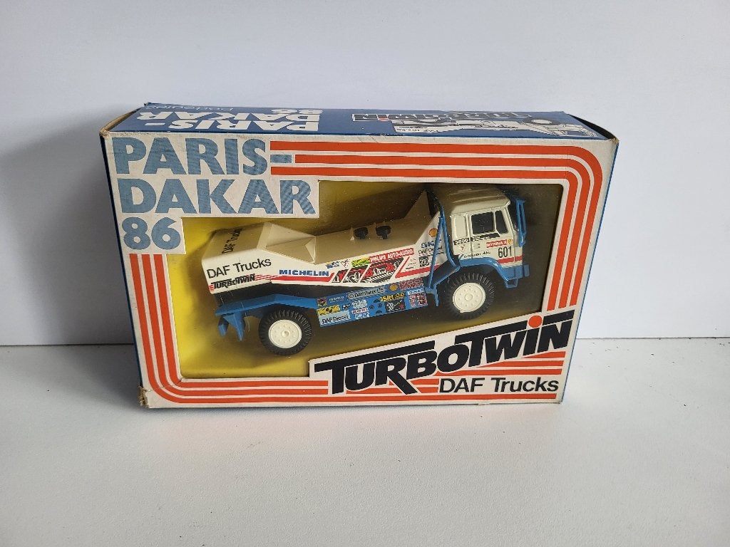 DAF 3600  turbotwin  Parijs Dakar  Portegies Lion Car, Hobby en Vrije tijd, Modelauto's | 1:50, Verzenden, Zo goed als nieuw, Bus of Vrachtwagen