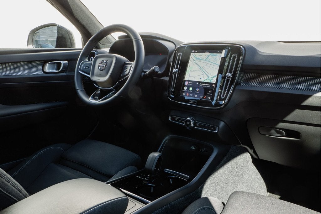 Volvo XC40 Recharge Twin Plus 408pk SOH 89% Trekhaak/ Stuur-, Auto's, Volvo, Stof, Gebruikt, Met garantie (alle), 24 min