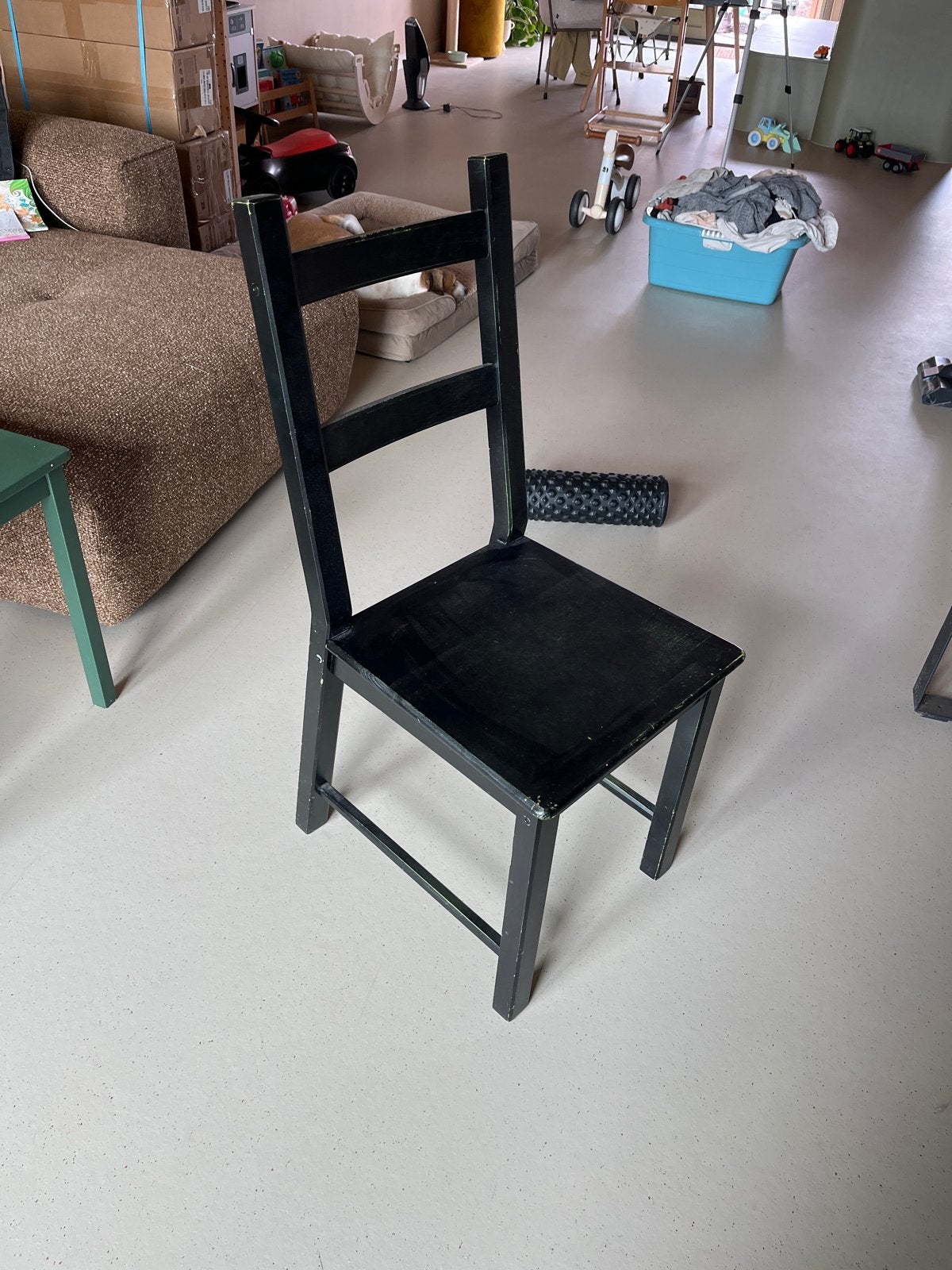 Gratis IKEA houten stoel, Ophalen, Gebruikt, Zwart, Eén