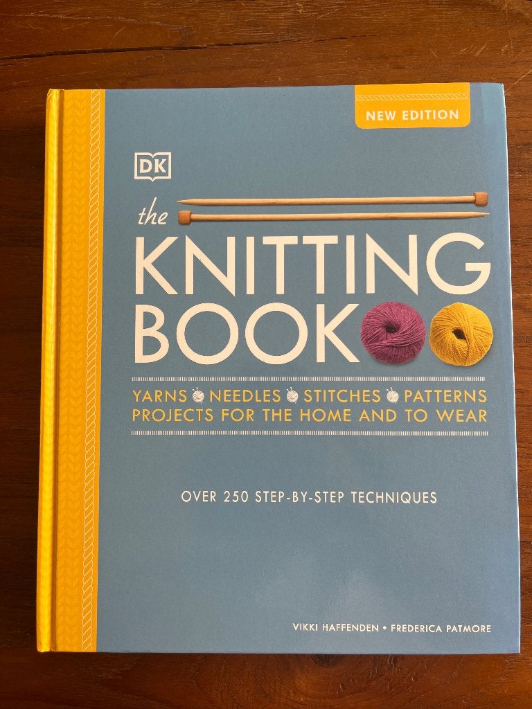 Breien book “The knitting book”, Breien en Haken, Diverse auteurs, Ophalen of Verzenden, Zo goed als nieuw