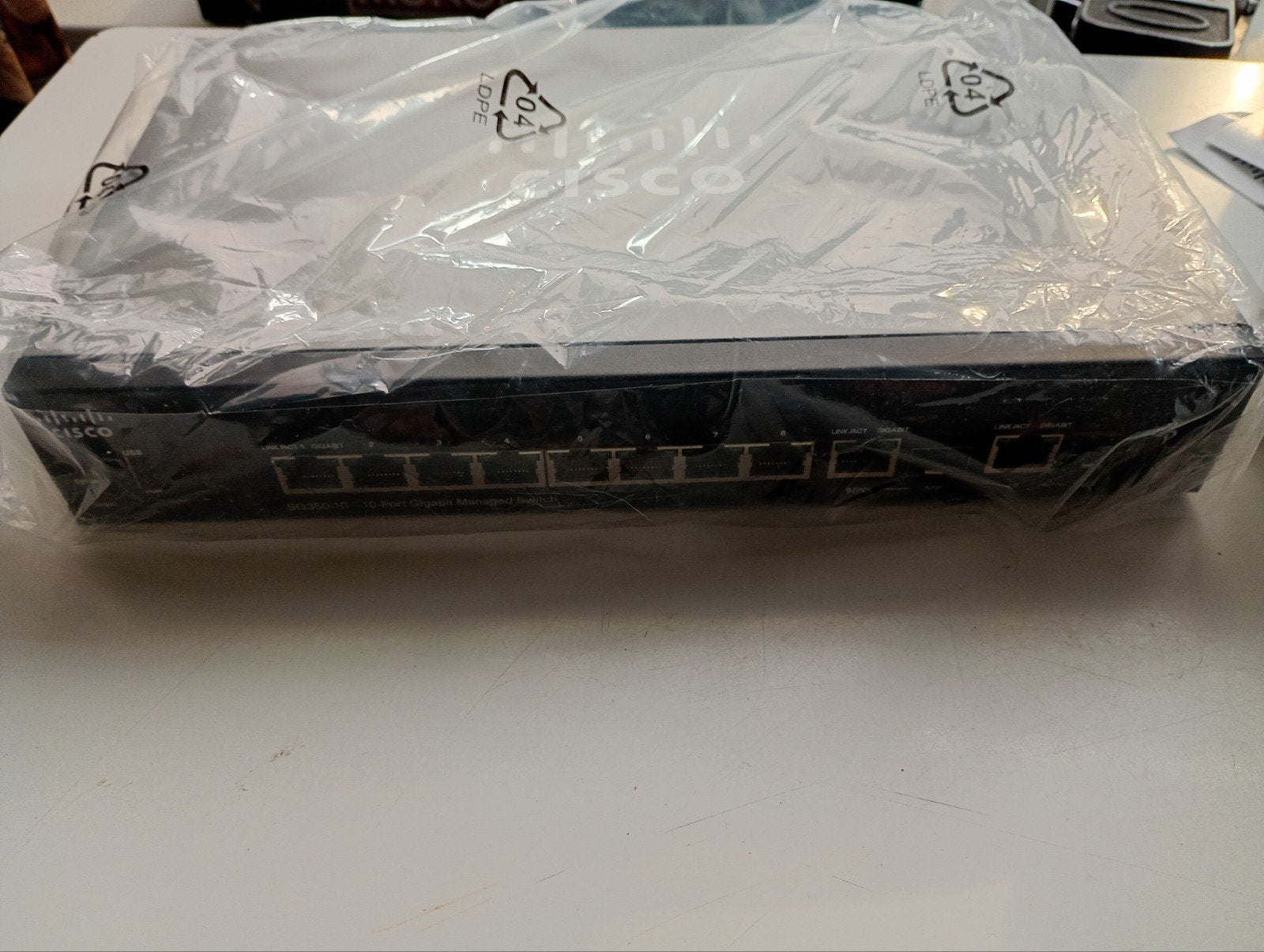 Cisco SG350-10: 10-Poorts Gigabit Managed Switch, Computers en Software, Ophalen, Nieuw