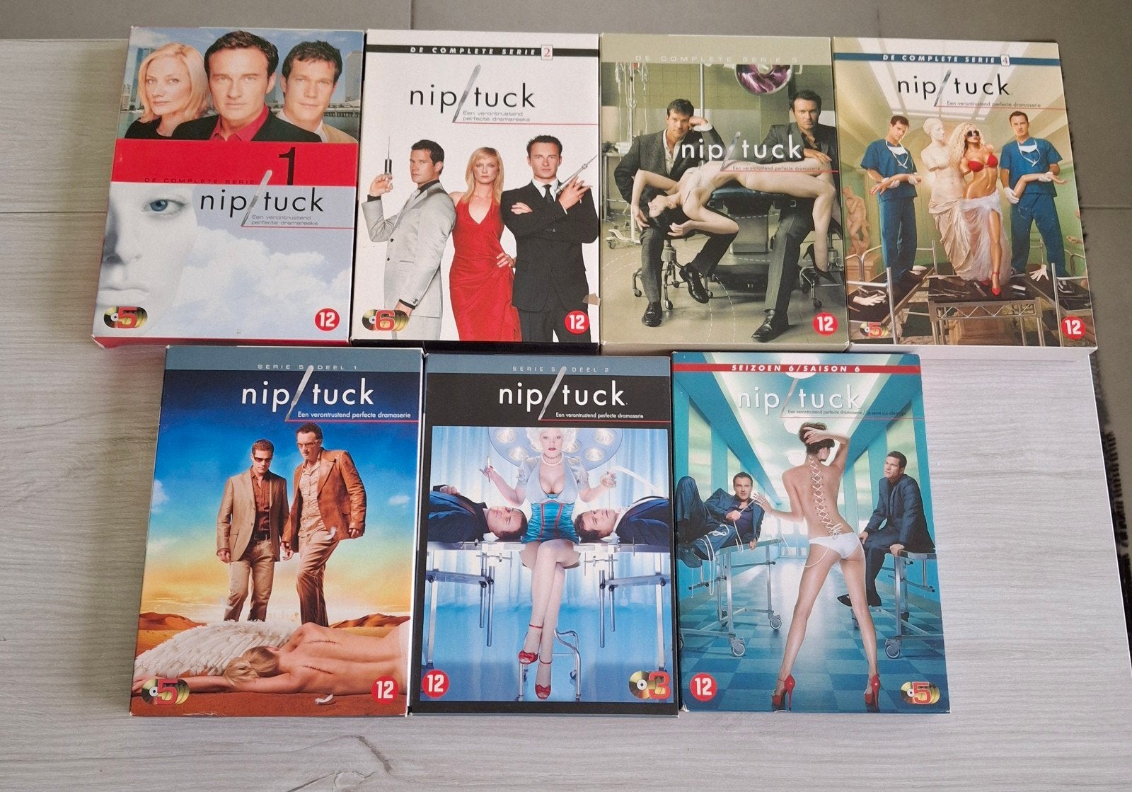 complete serie nip tuck nederlandse ondertiteling, Alle leeftijden, Ophalen of Verzenden, Zo goed als nieuw