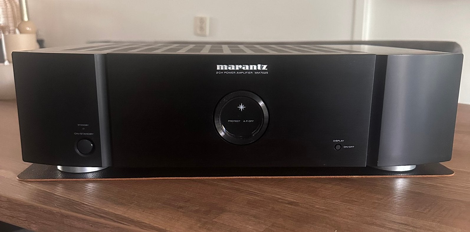 Marantz MM7025 Eindversterker | 2x140W | Zeer nette staat, Ophalen, Zo goed als nieuw, Marantz