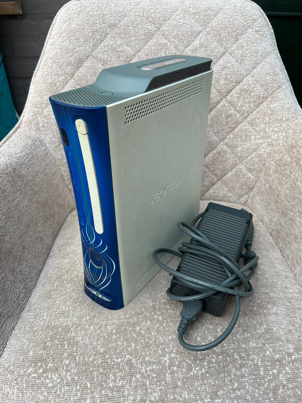 Xbox 360 60GB Hot Rod frontplaat, Ophalen, Gebruikt, 360 E, Zonder controller