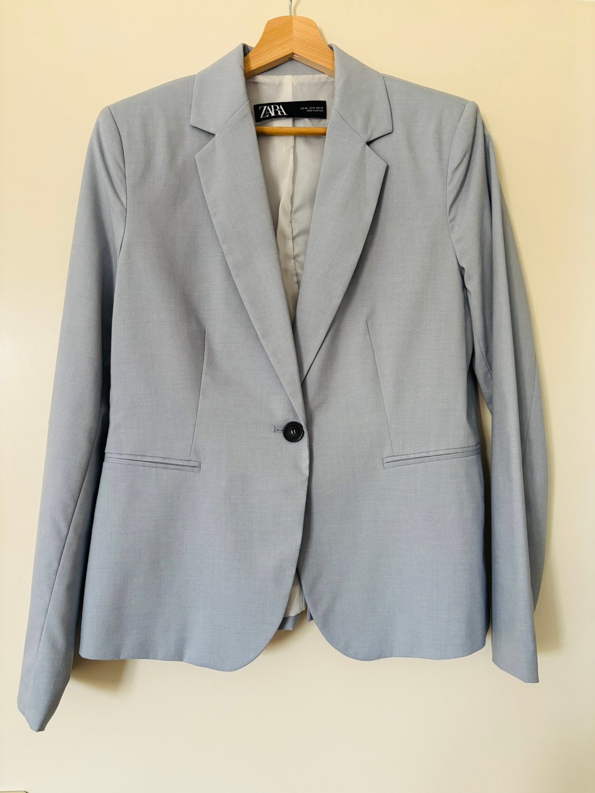 Lichtblauwe dames blazer, Kleding | Dames, Verzenden, Zo goed als nieuw, Maat 38/40 (M), Blauw