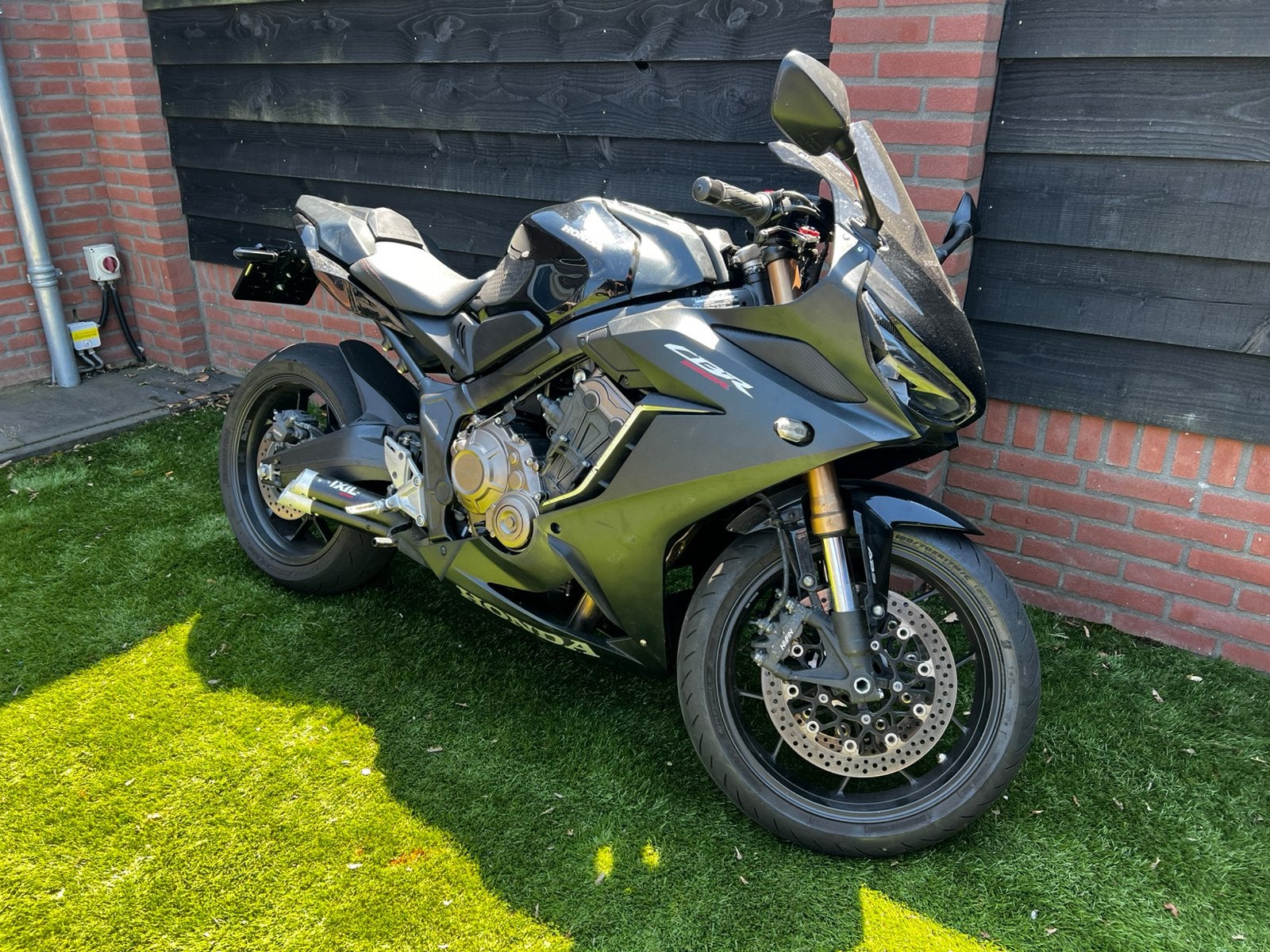 Honda CBR650R, 4 cilinders, Gebruikt, Handgeschakeld, LED Verlichting