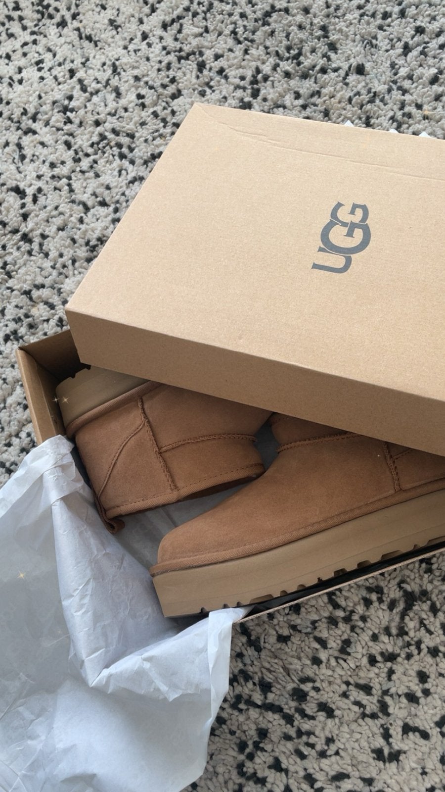 UGG Classic Ultra Mini Platform Laarzen, Ophalen of Verzenden, Nieuw, Bruin, Lage of Enkellaarzen