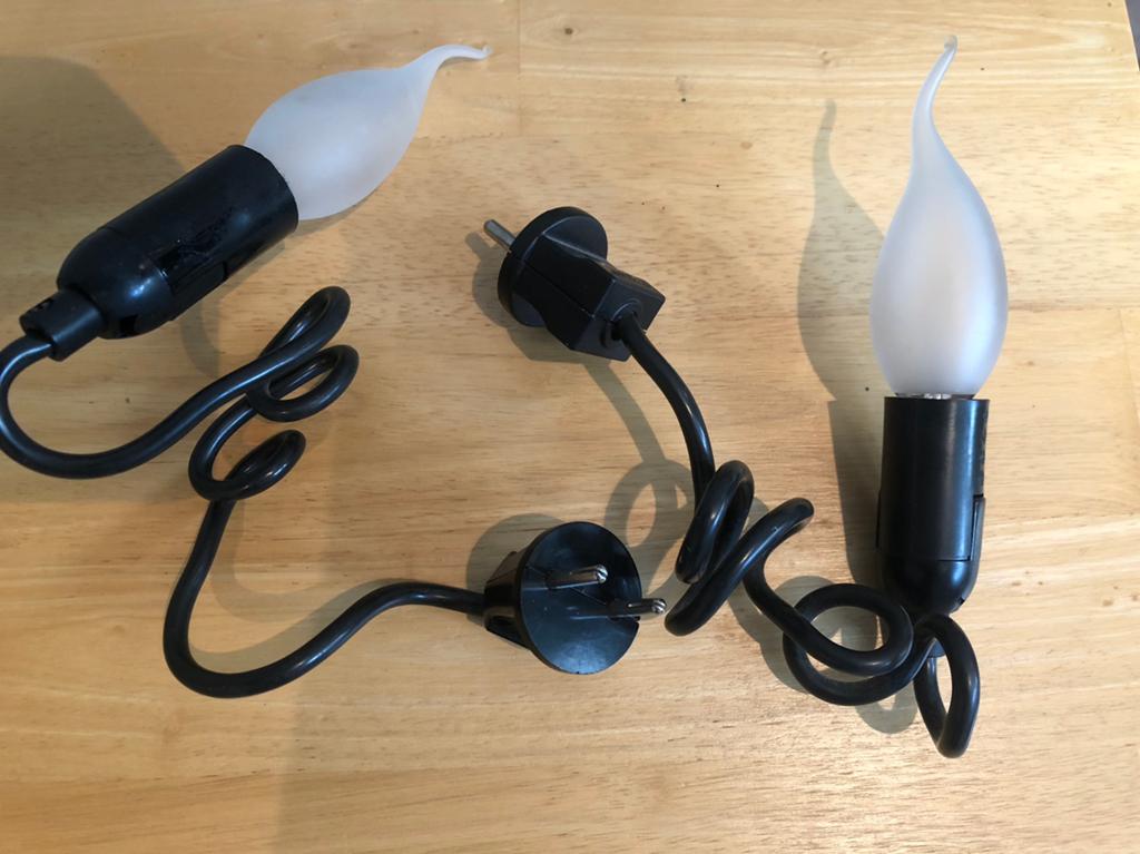 Twee stopcontact lampen, Huis en Inrichting, Lampen | Wandlampen, Ophalen of Verzenden, Zo goed als nieuw