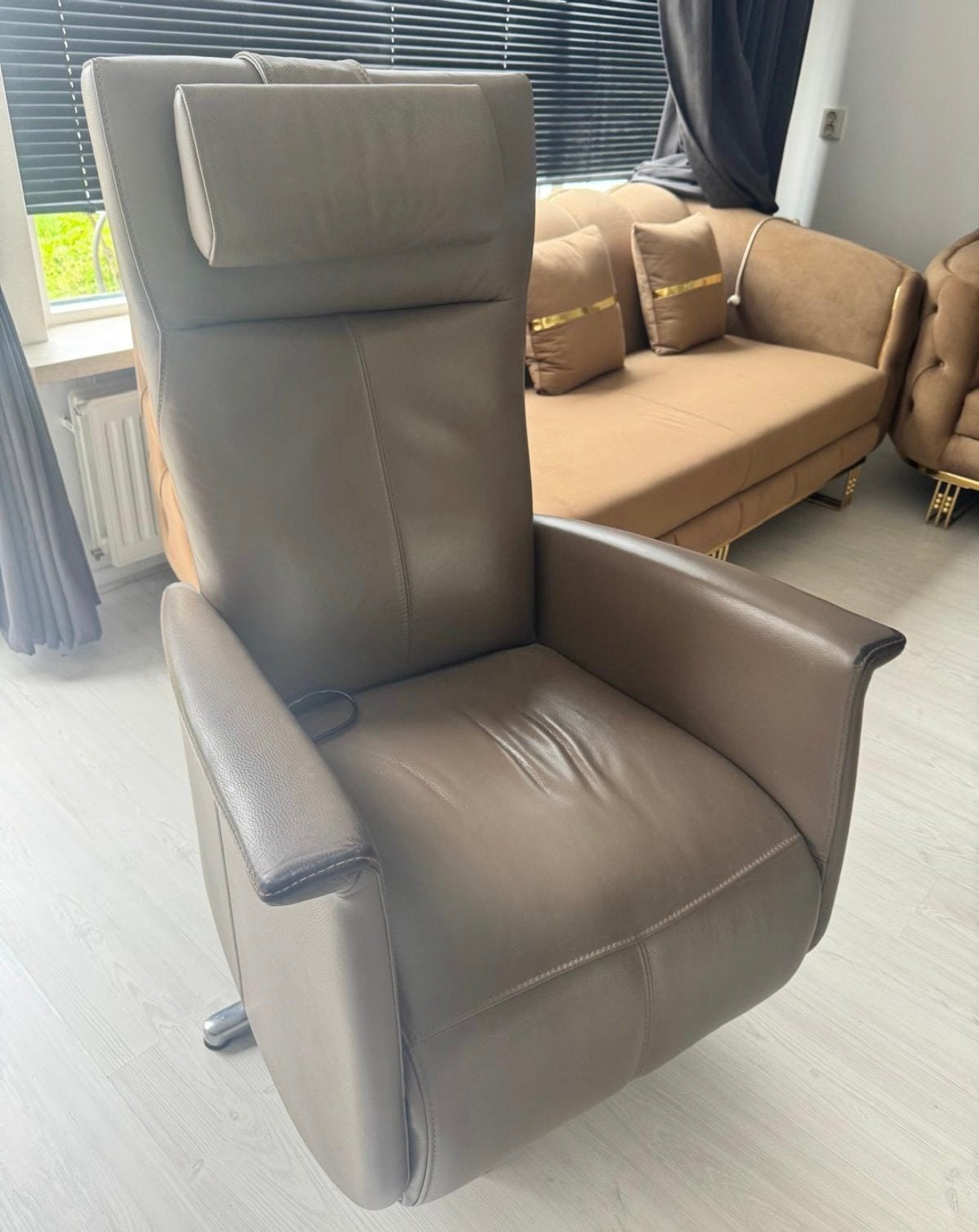 Prominent Relaxfauteuil - Bruin Leer, Ophalen, Zo goed als nieuw, Leer, 75 tot 100 cm