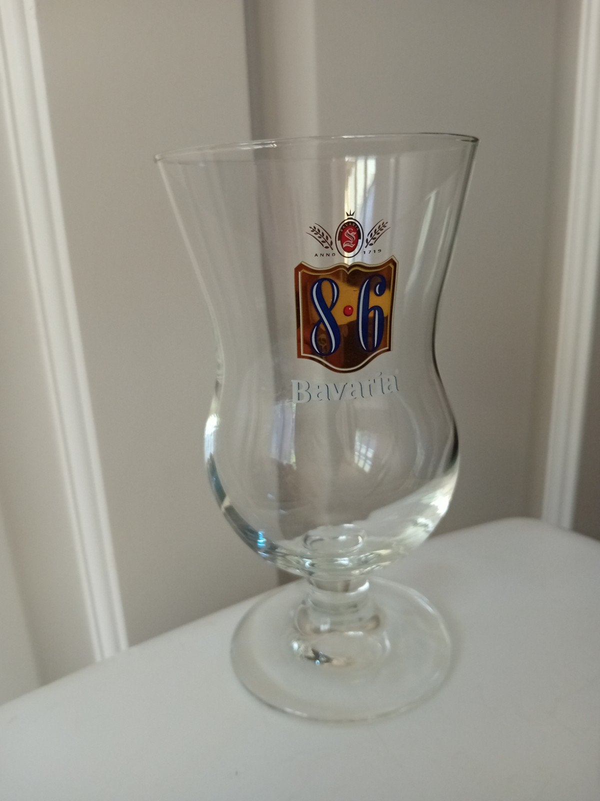 Bavari 8.6 bierglas met tulp originele ontwerp, Verzamelen, Biermerken, Ophalen, Glas of Glazen, Overige merken