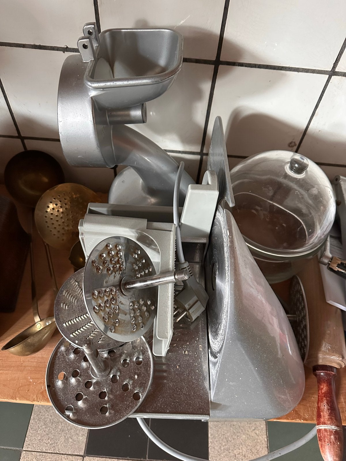 Vintage keukenmachine met diverse opzetstukken, Ophalen, Gebruikt