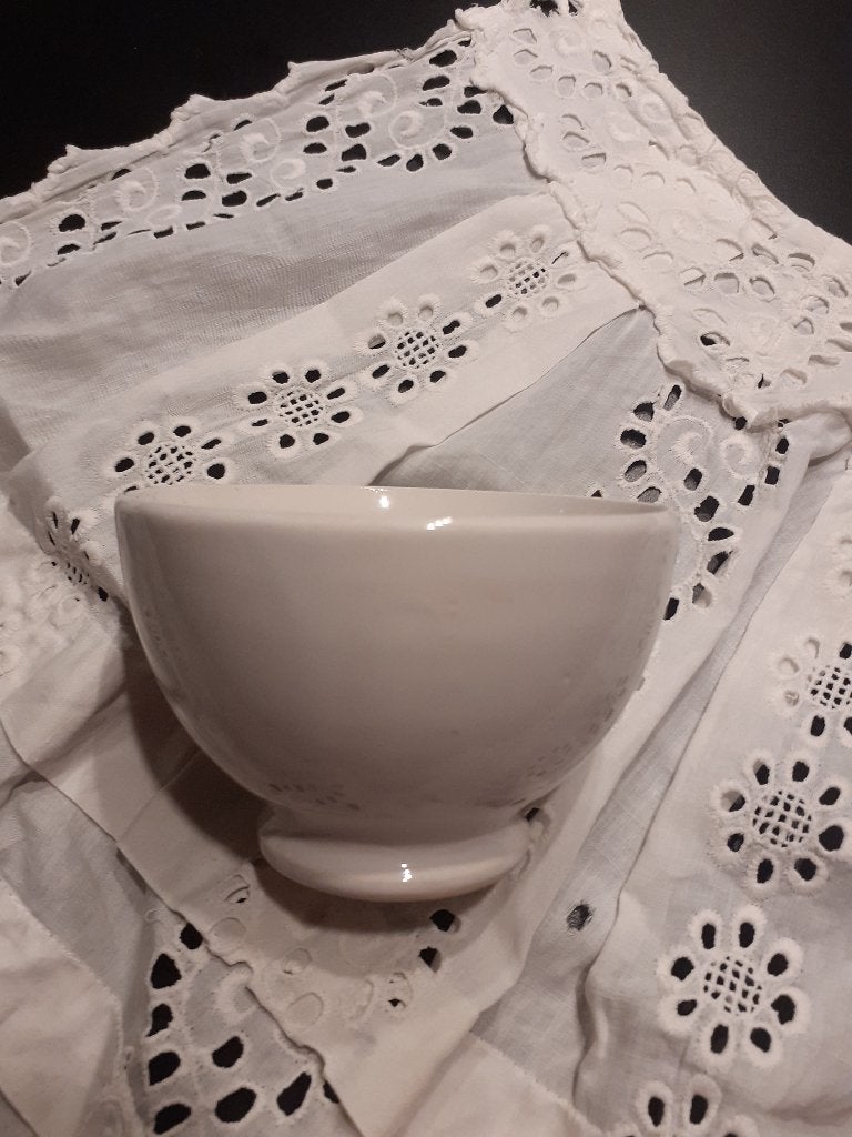 Brocante oude spoelkom wit *eureka*, Ophalen of Verzenden