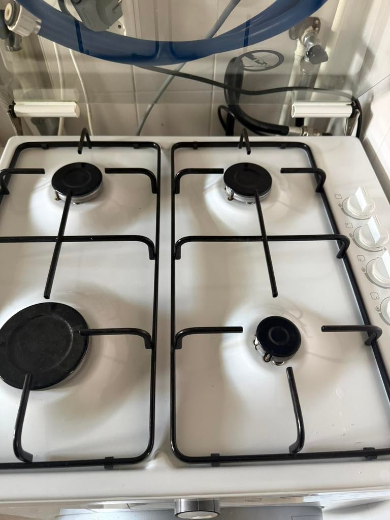 Vrijstaande gaskookplaat - Zeer goede staat, Witgoed en Apparatuur, Fornuizen, Ophalen, Minder dan 85 cm, 4 kookzones, Zo goed als nieuw